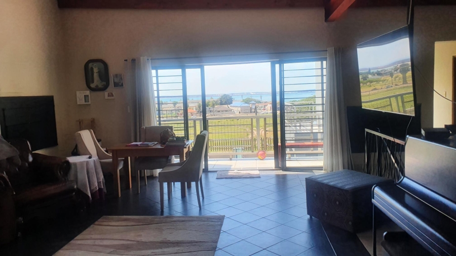 To Let 5 Bedroom Property for Rent in Saldanha Western Cape